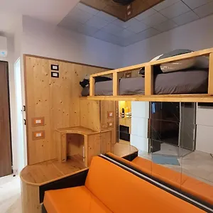 Nocleg ze śniadaniem 4roomz